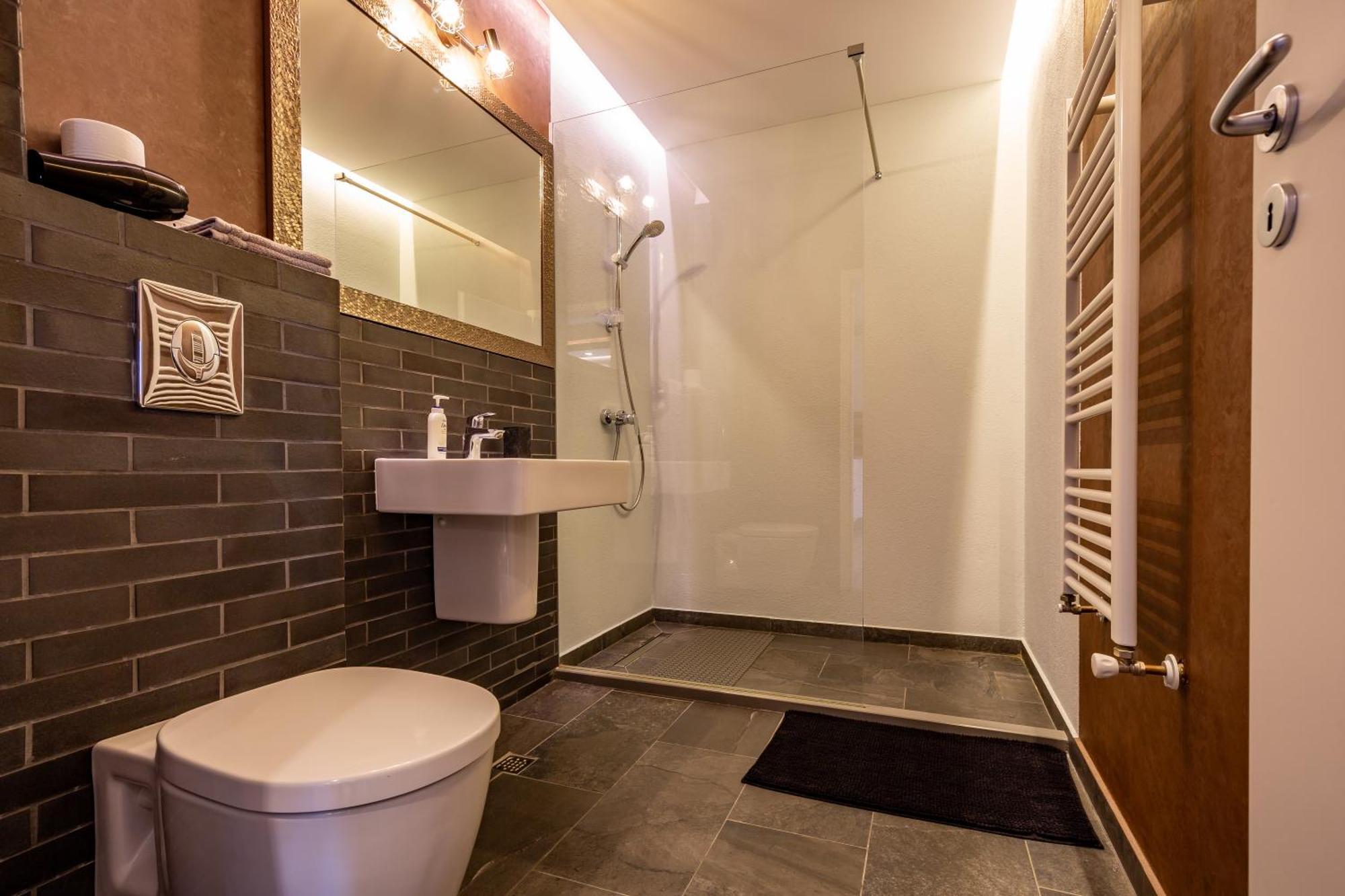Alto Studio & Free Private Parking Brașov Exterior foto